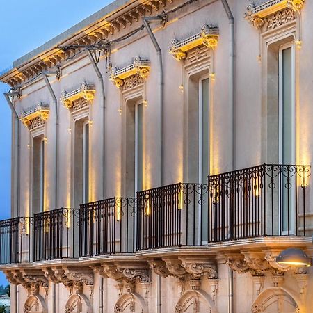 Casa Ruiz Suites Noto Exterior foto